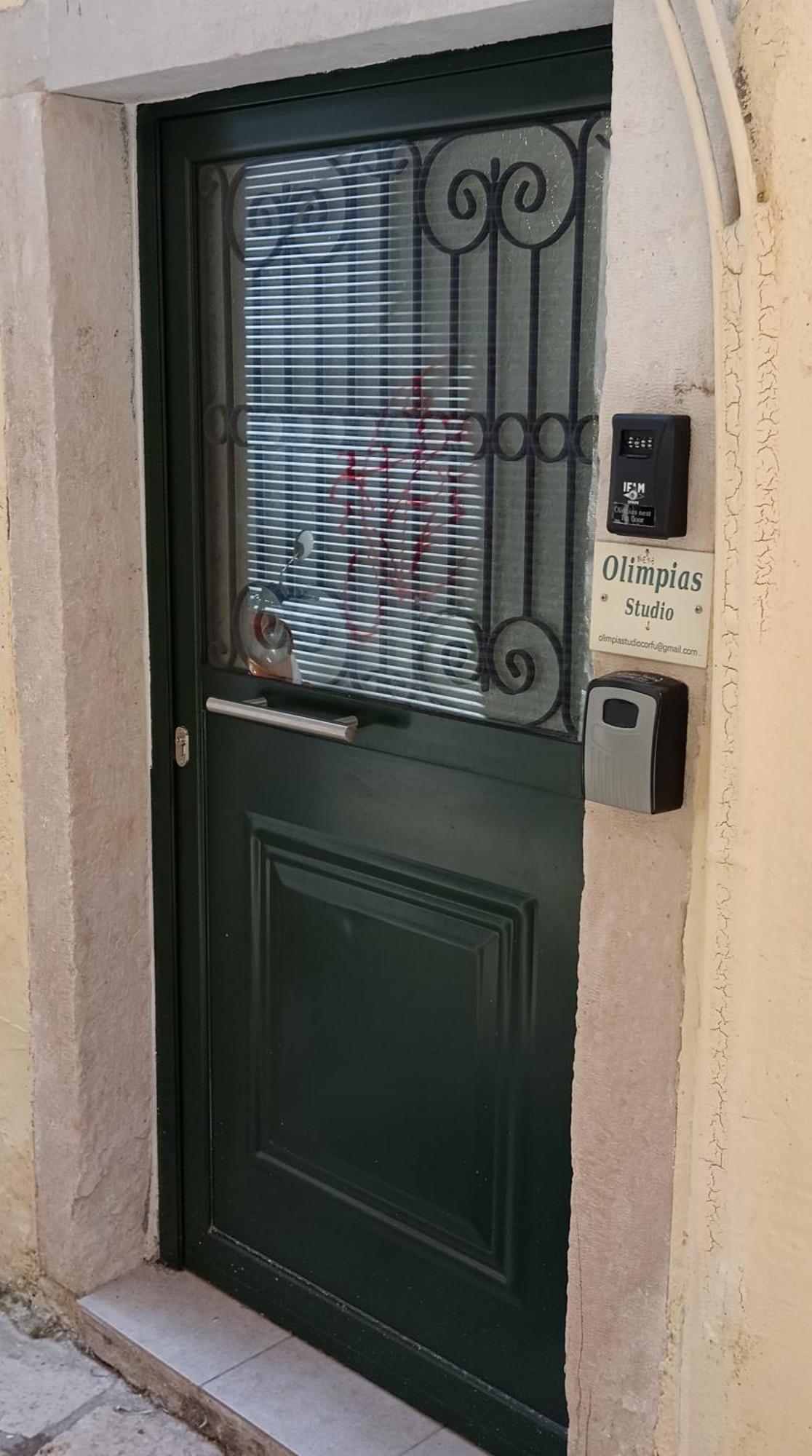 Olimpias Studio Corfu  Exterior photo